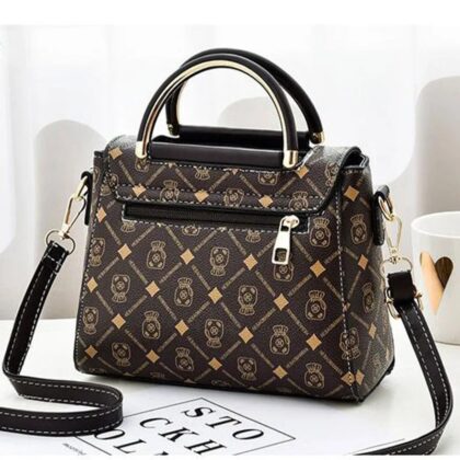 Luxury Shoulder & Crossbody Bag for Everyday Elegance